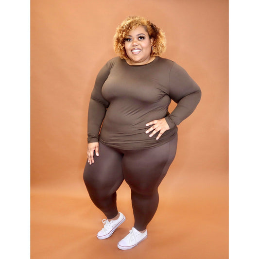 Chocolate Plush Basic CURVY - Mad Swanky Kouture