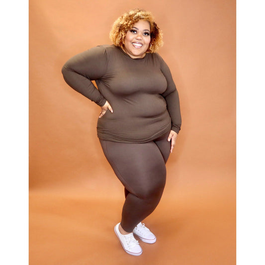 Chocolate Plush Basic CURVY - Mad Swanky Kouture